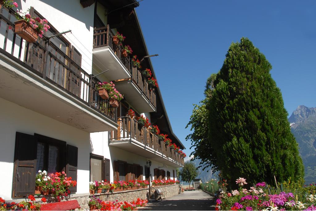 Agriturismo Plan D'Avie Аоста Екстериор снимка