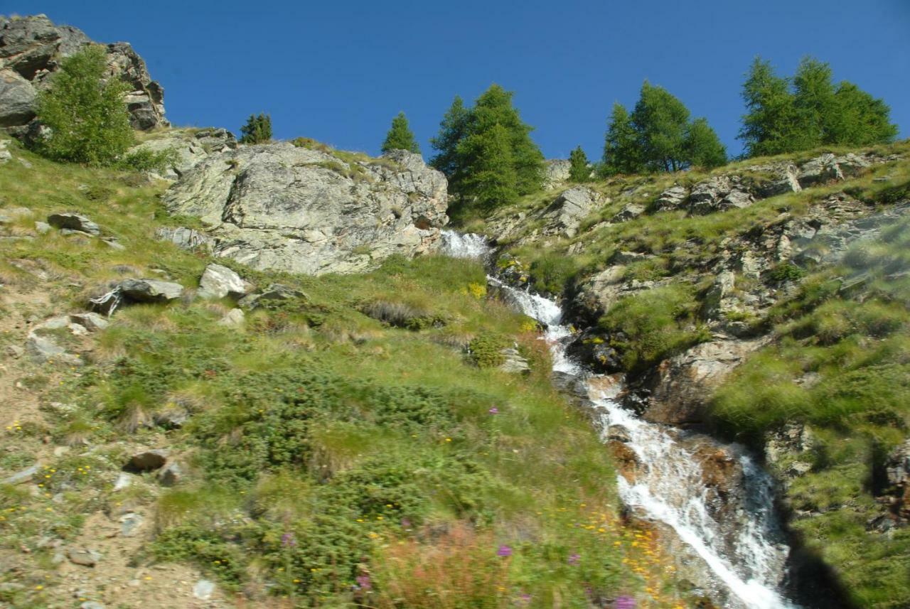 Agriturismo Plan D'Avie Аоста Екстериор снимка